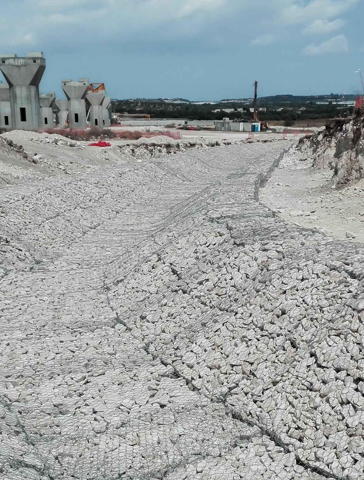 Canalizzazioni - materassi Reno Plus - Rivestimenti in Polimac - Maccaferri Sicilia