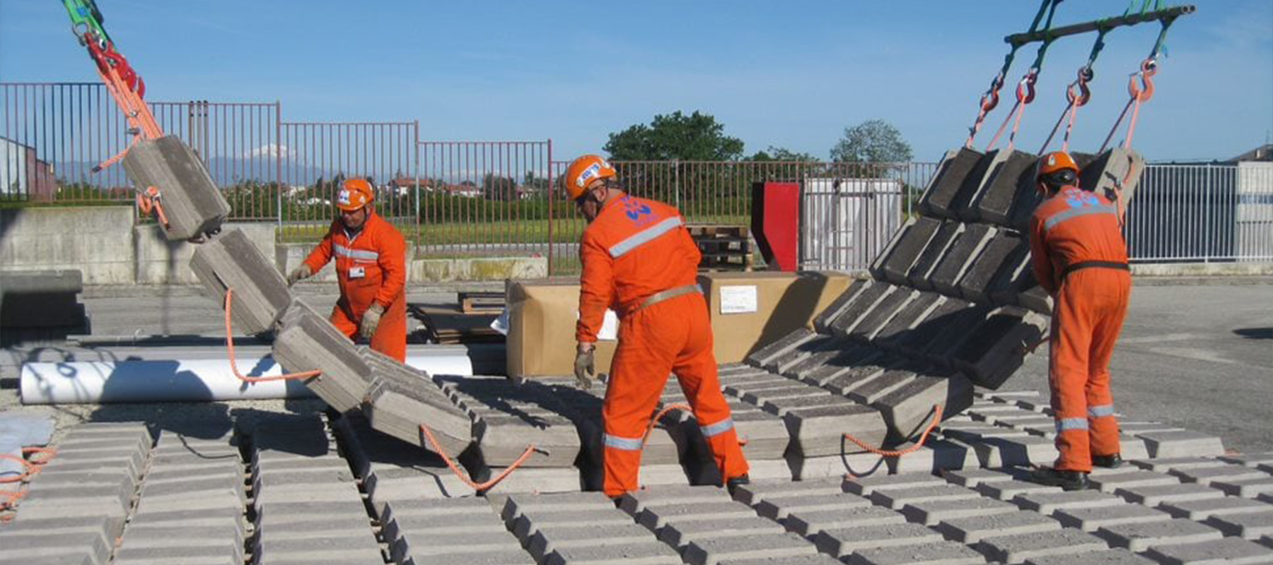 Opere a mare - protezione costiera - protezione condotte sottomarine - Soluzioni ingegneria Maccaferri Sicilia