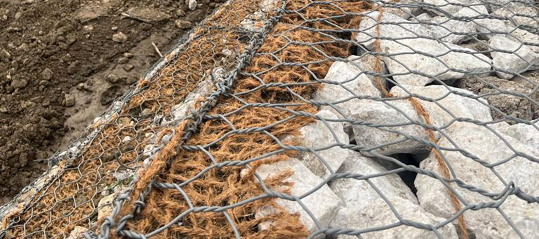 Regimentazione idraulica torrente Roccella - Maccaferri Sicilia